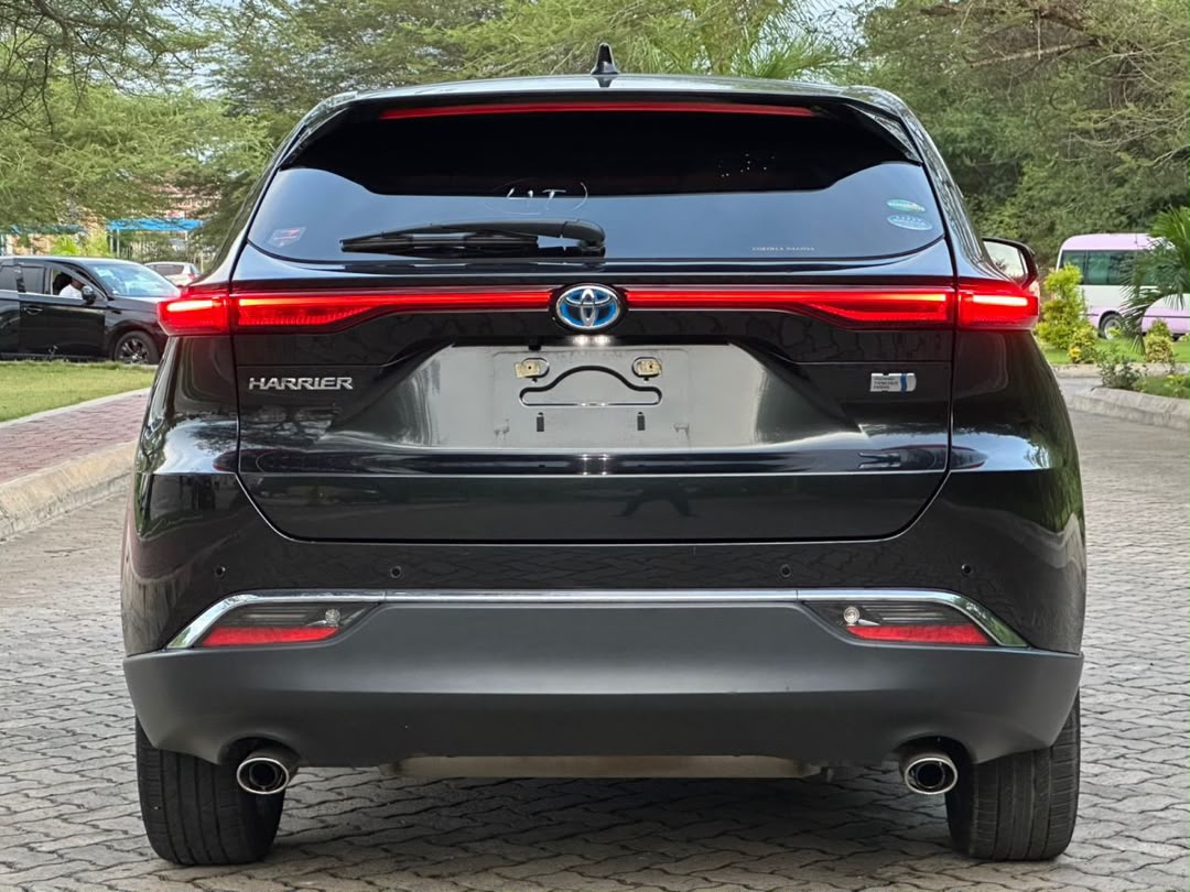 Toyota Harrier Hybrid thumbnail 10